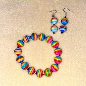 Handmade glass bead bracelet with matching handmade earrings